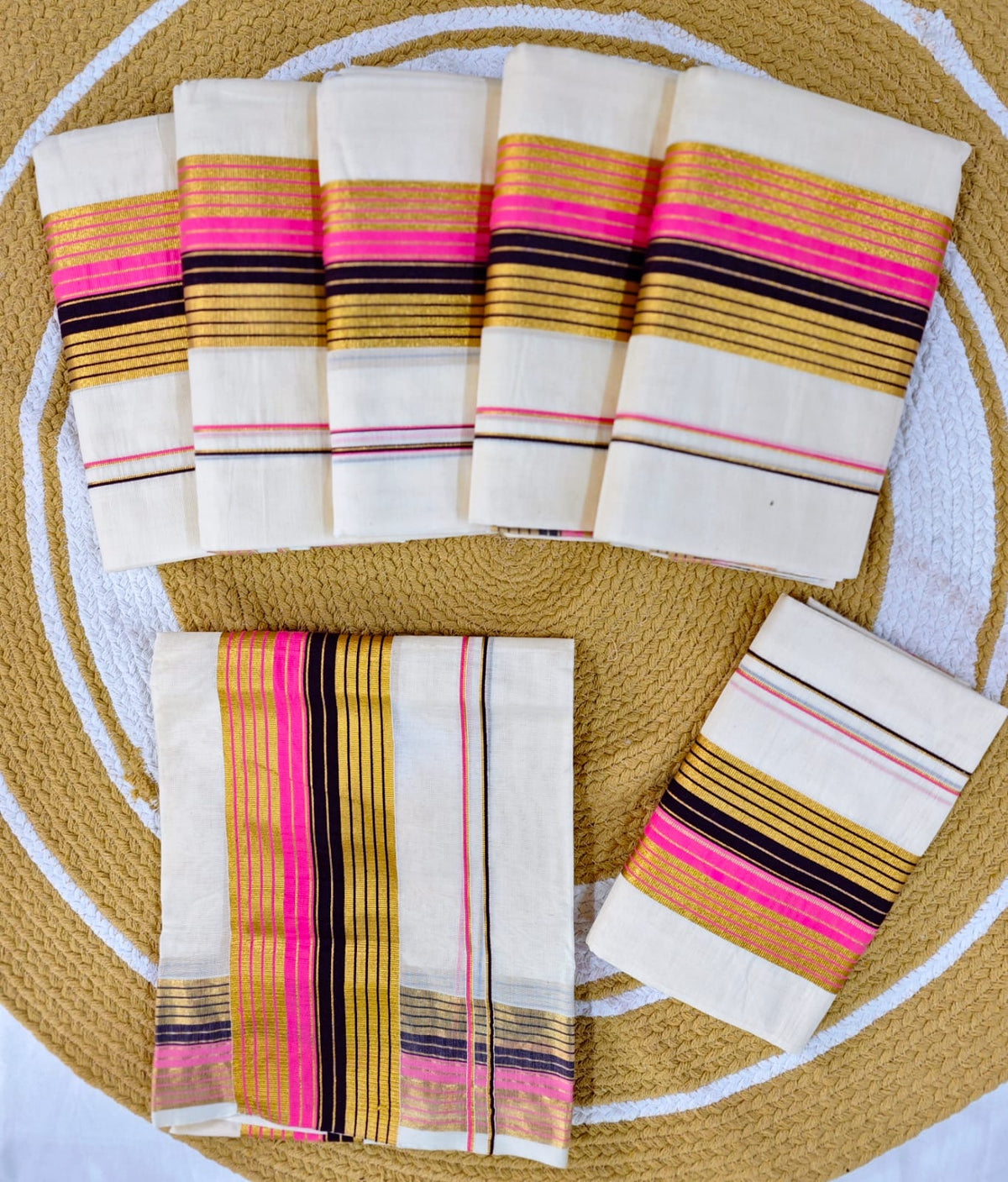 Set mundu