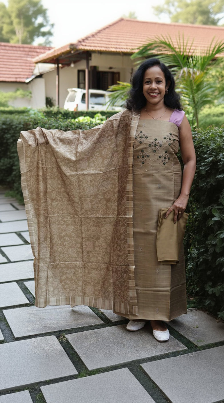 Salwar suit set - unstitched