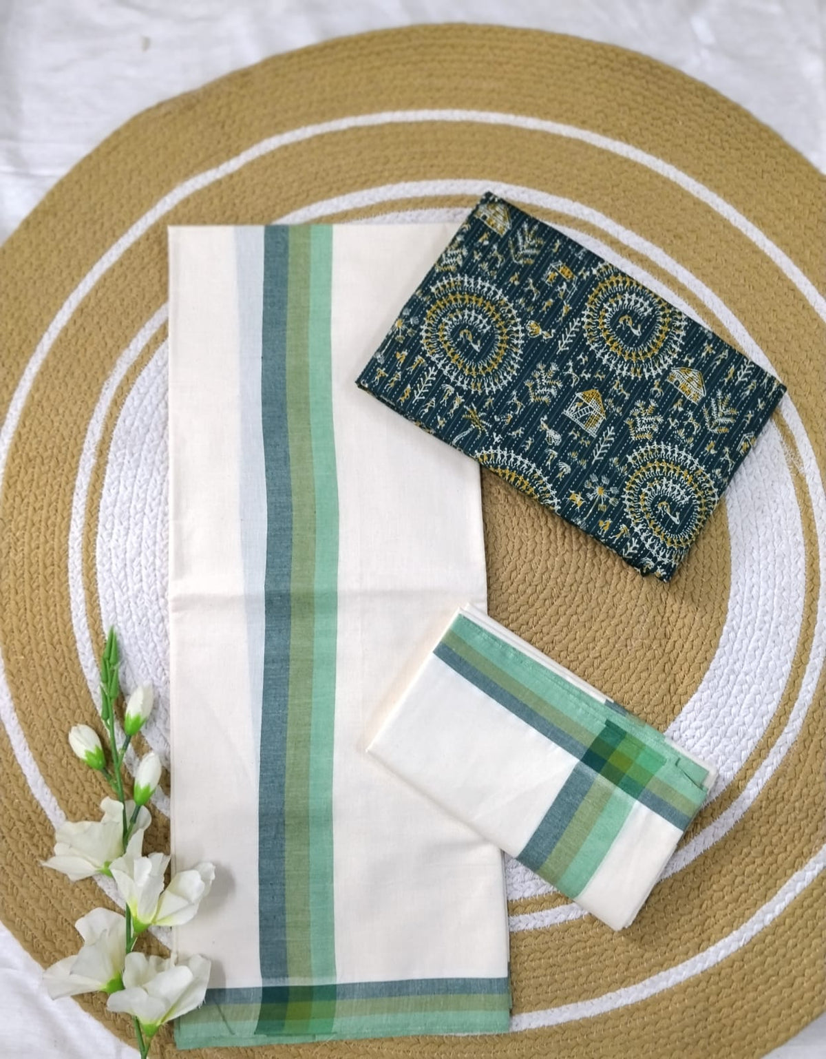 Mulloth Set Mund