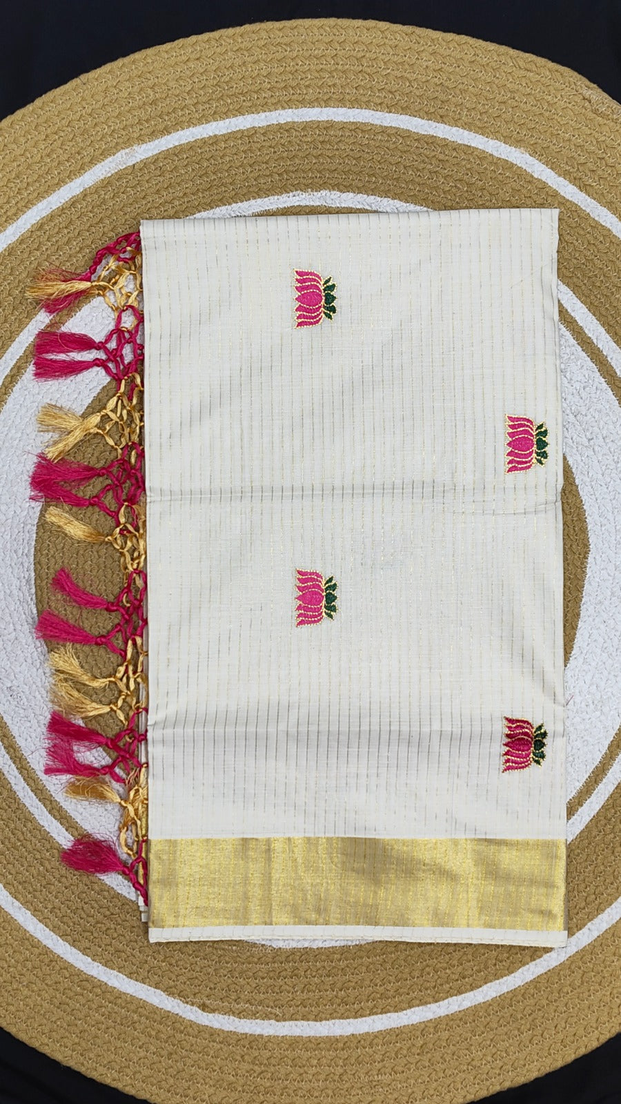 SET SAREE