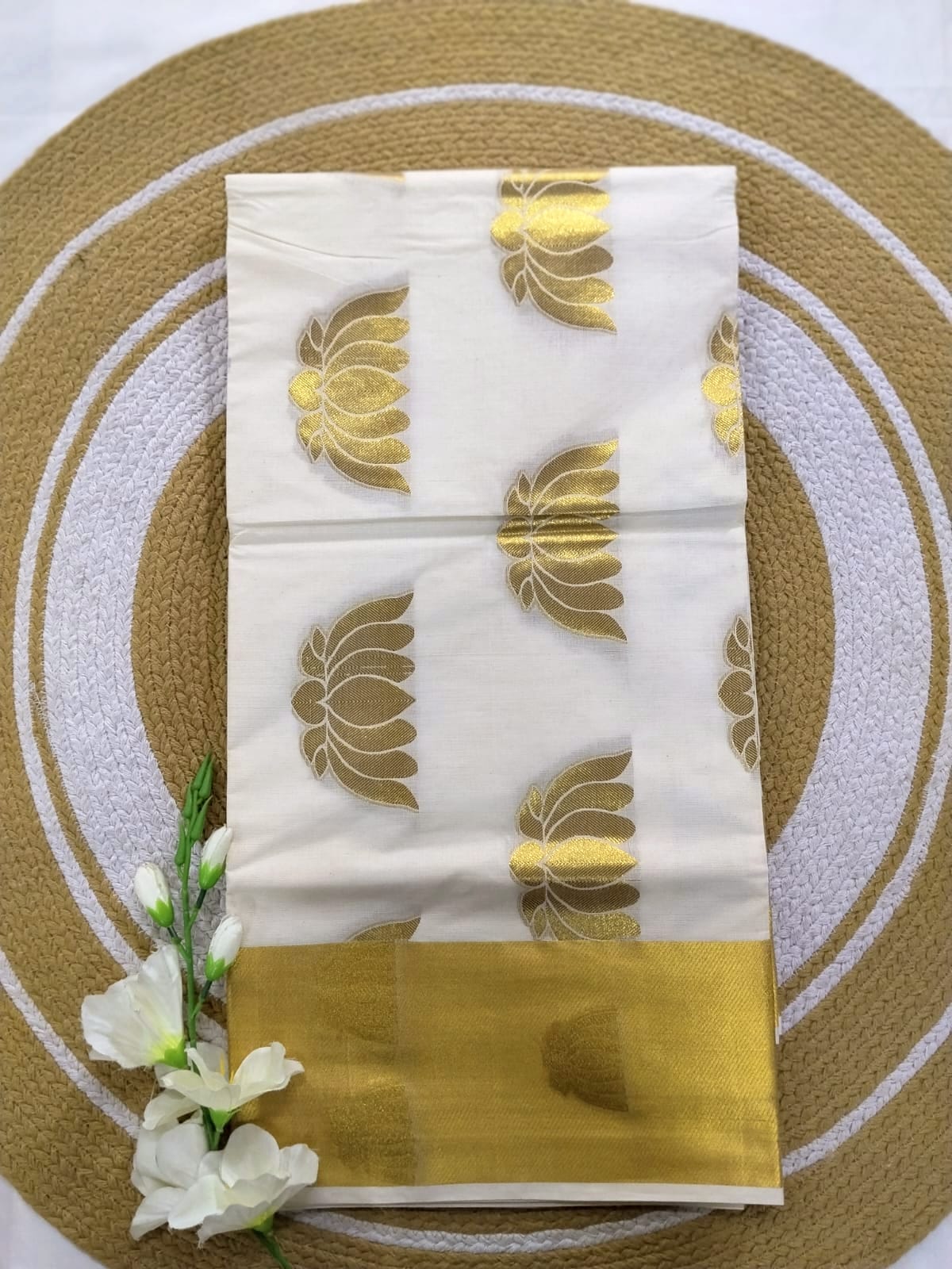 SET SAREE