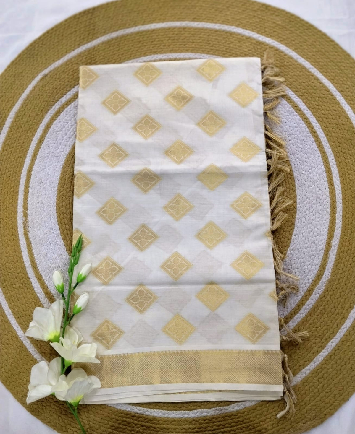 SET SAREE