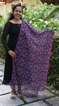 Chiffon Dupatta. CH270